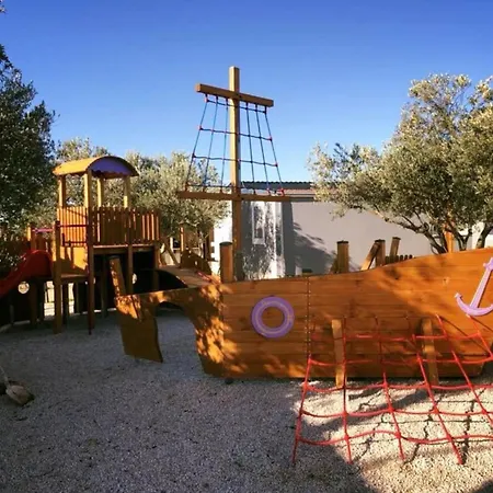 Gabrijela House - House