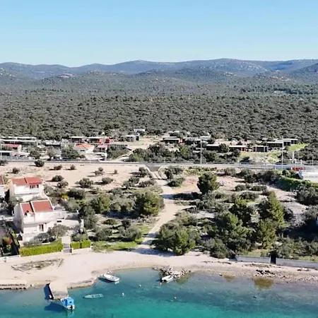 Gabrijela House - House * Pirovac